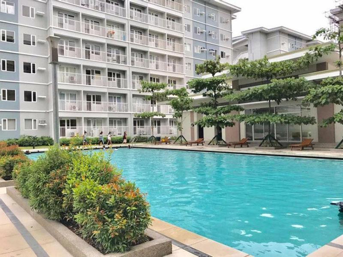 Trees Residences  Fairview Condo - good for family, Quezon City