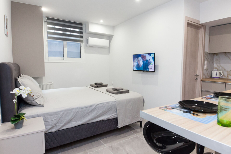 Others 4, Brand Urban Getaway in Megaro Mousikis, Attica