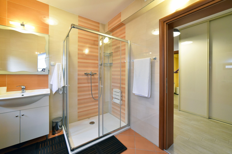 Bathroom 3, Apartment Ana, Zagreb