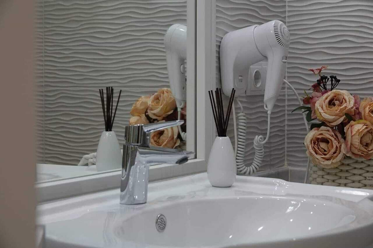 Bathroom 5, King David Residences, Tbilisi