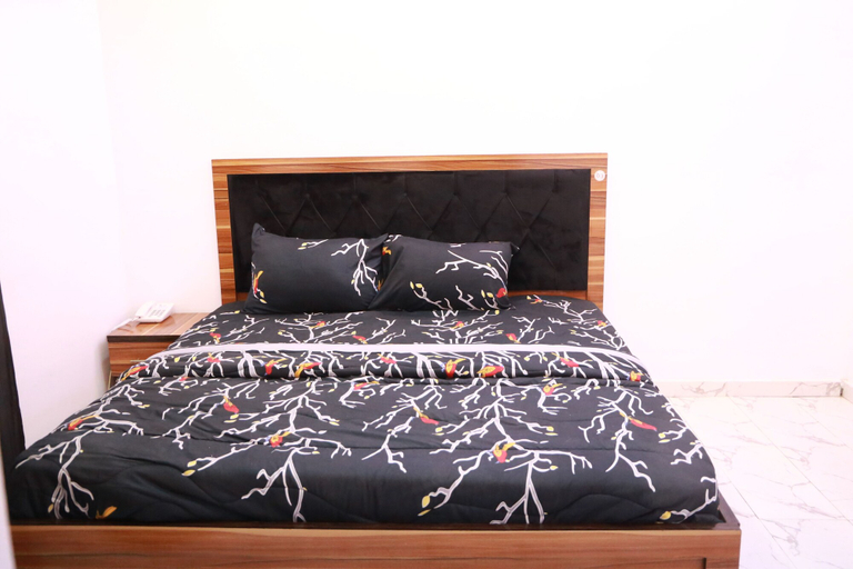 Bedroom 2, danahotelandsuites, Oshodi/Isolo