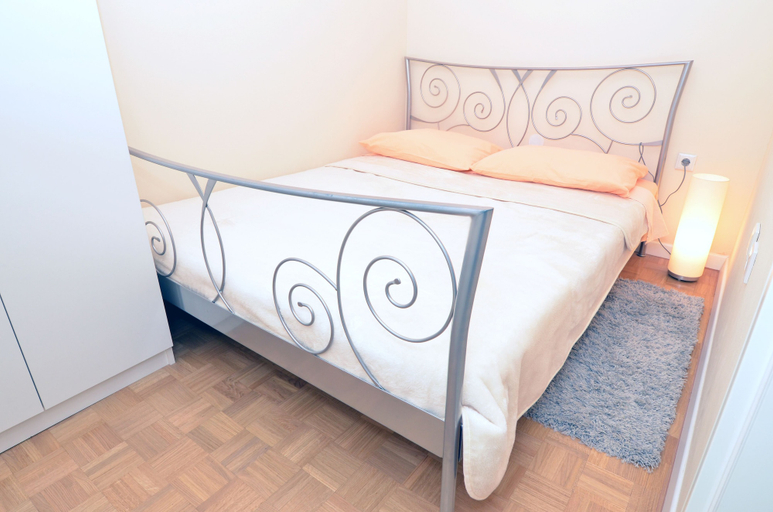 Bedroom 2, Apartment Flores, Zagreb