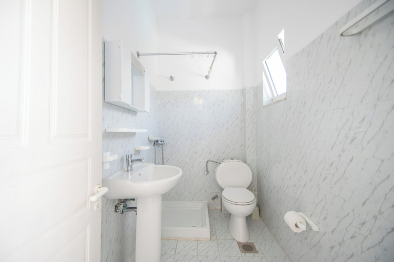 Bathroom 4, Markella Holiday Resort, Ionian Islands