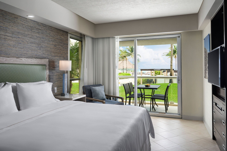 Bedroom 4, The Westin Lagunamar Ocean Resort Villas & Spa, Cancun, Benito Juárez