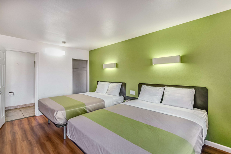 Bedroom 29