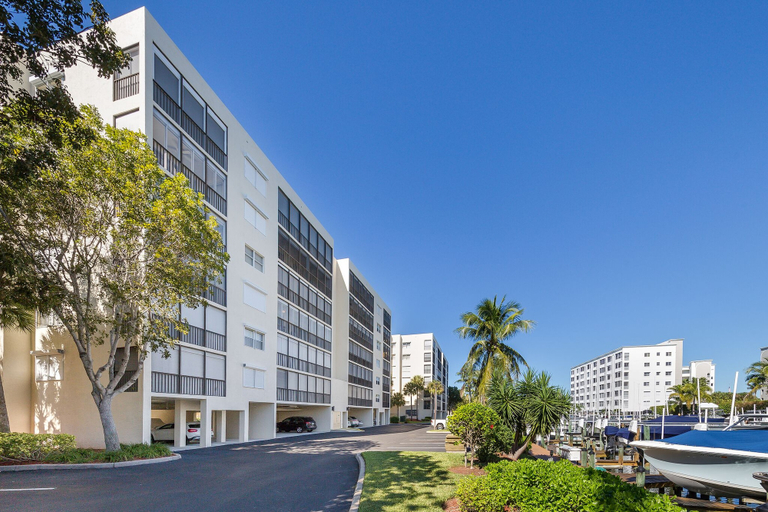 Exterior & Views 2, Hibiscus Pointe, Lee