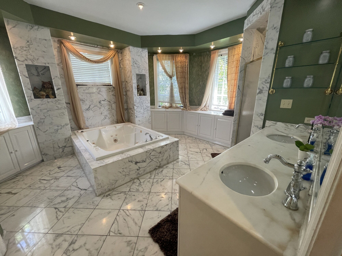 Bathroom 4, Young Mansion Steps To The Beach, Broward