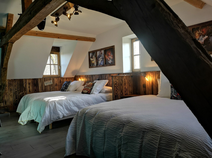 Bedroom 2, L'etap'corteline, Saône-et-Loire