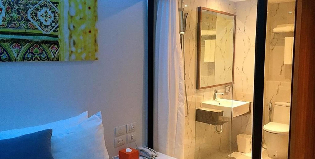 Bedroom 28