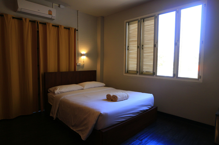 Bedroom 14