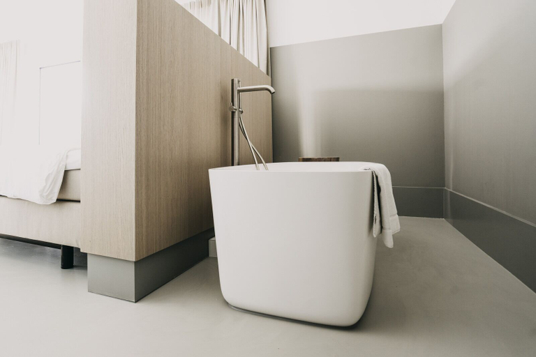 Bathroom 5, Strandhotel, Sluis