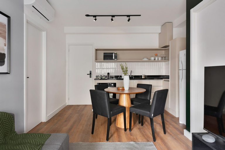 Dining Room 15