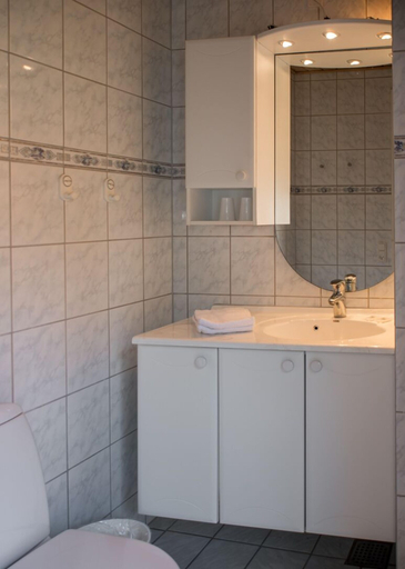 Bathroom 4, Femo Kro & Feriecenter by DanCenter, Lolland