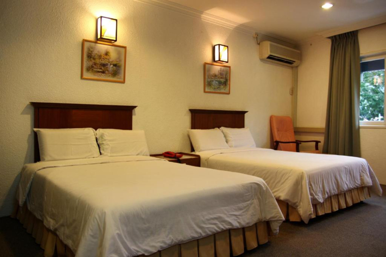 Bedroom 5, Hotel Waterfall, Penang Island