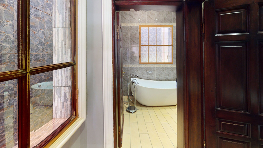 Bathroom 3, Farhyda & Frères Hôtels, Ndé