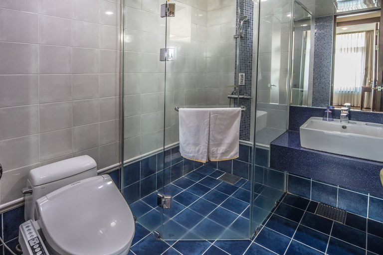 Bathroom 4, The Ocean Hotel & Resort, Yeosu