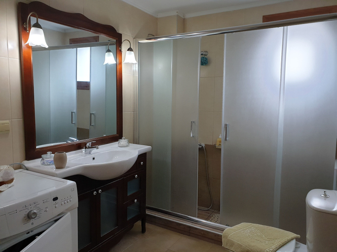 Bathroom 4, Triopetra Luxury Villas Fournou Lago, Crete