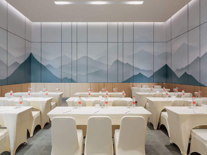 Business Facilities 23