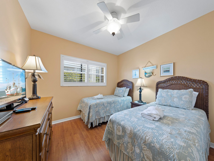 Bedroom 3, Hibiscus Pointe, Lee
