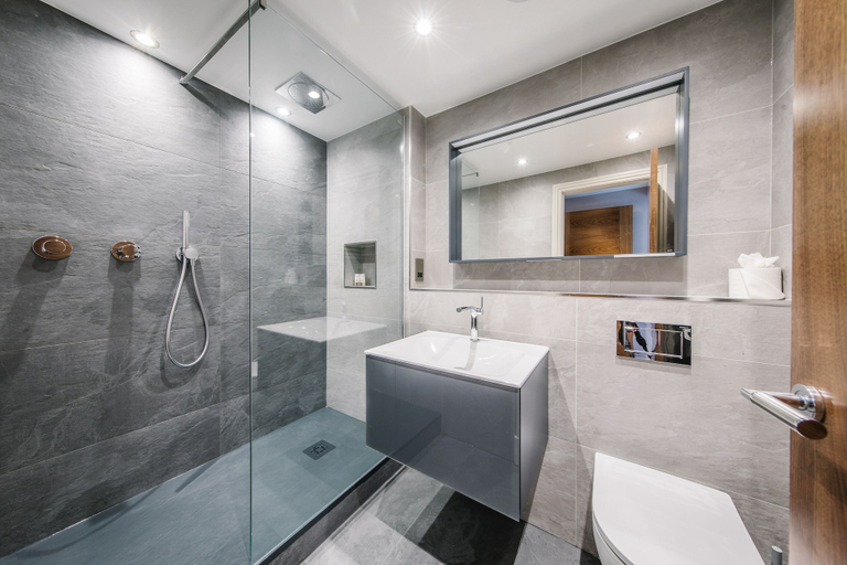 Bathroom 4, Carus House @ Carus Green, Cumbria