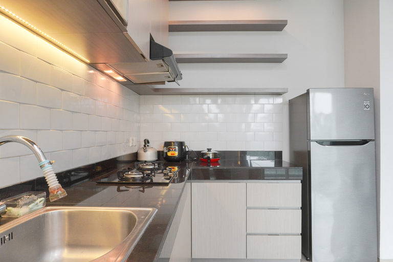 Others 4, 2BR Citralake Suites 2nd Floor Comfy Easy Access Apartment By Travelio, West Jakarta