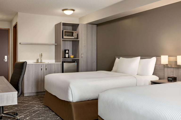 Bedroom 3, Microtel Inn & Suites By Wyndham Lloydminster, Division No. 17