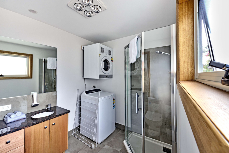 Bathroom, Freycinet Stone Studio 8, Glamorgan-Spring Bay