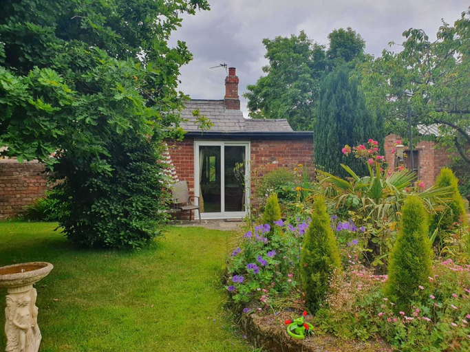 Others 5, Martin Lane Farm Holiday Cottages, Lancashire