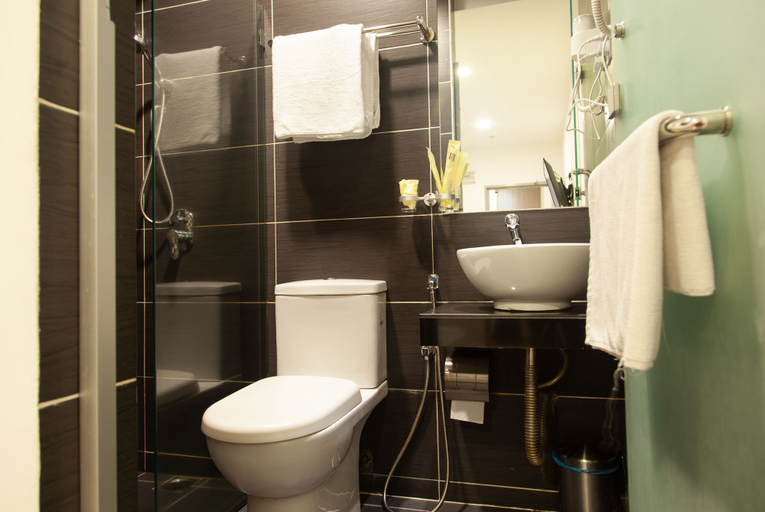 Bathroom 5, M Design Hotel Seri Kembangan, Seri Kembangan