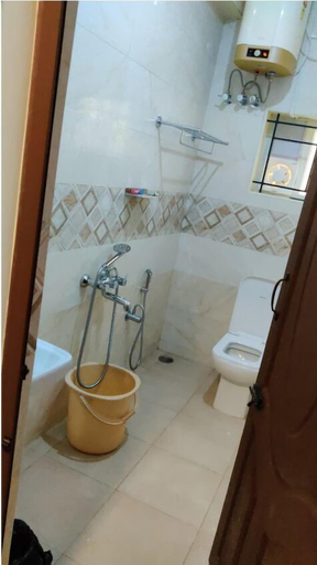 Bathroom 4, AIRA Residency, The Nilgiris