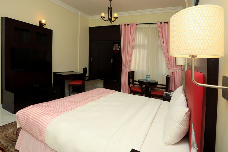 Bedroom 4, Remas Hotel Suites, Seeb