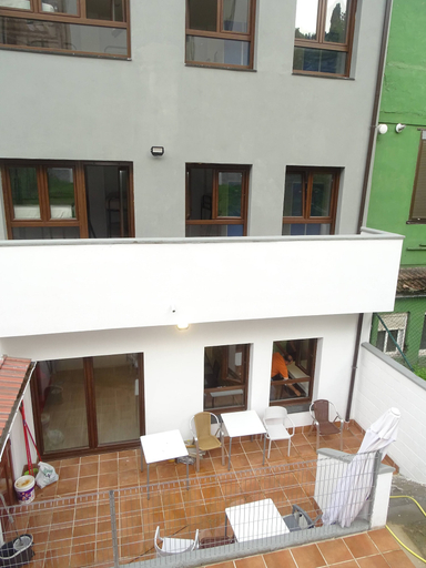 Others 4, Albergue Roma, Asturias