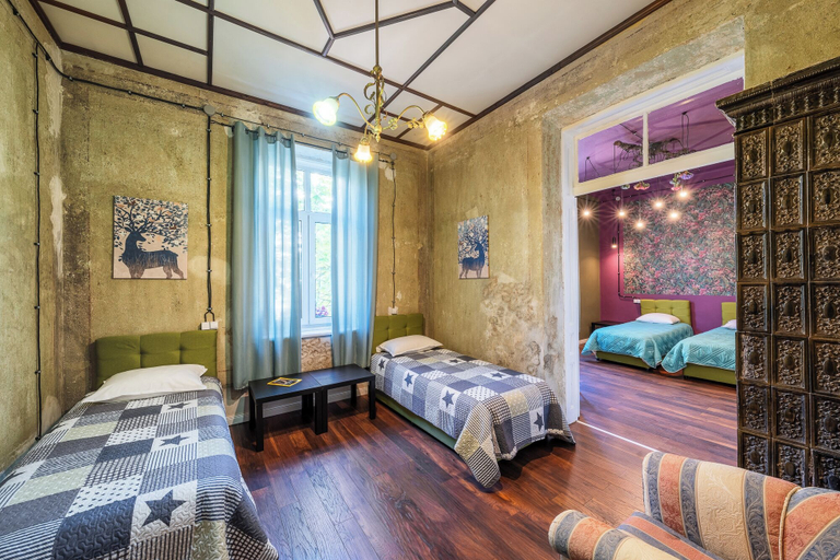 Bedroom 2, The Green Bar House, Stolichna