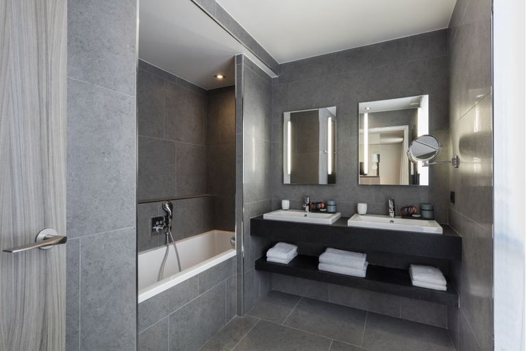 Bathroom 4, Hôtel Opéra Liège, Paris
