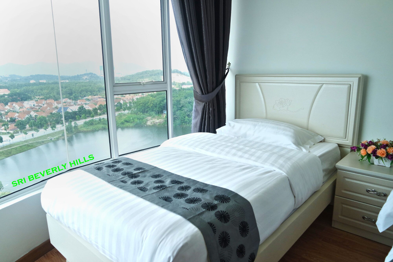 Others 4, Sri Beverly Hills Near KLIA & KLIA2 & F1, Seremban
