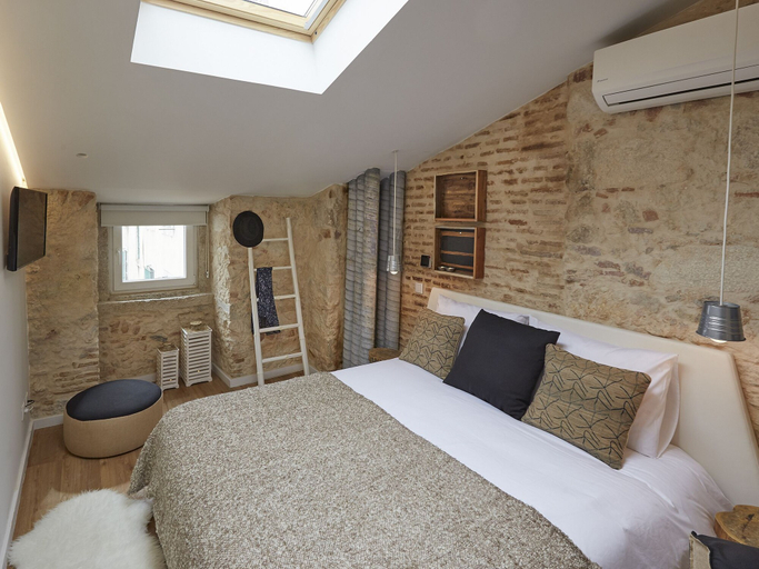 Bedroom 3, Sonel Investe Apartments Madalena 287 Studios, Lisbon