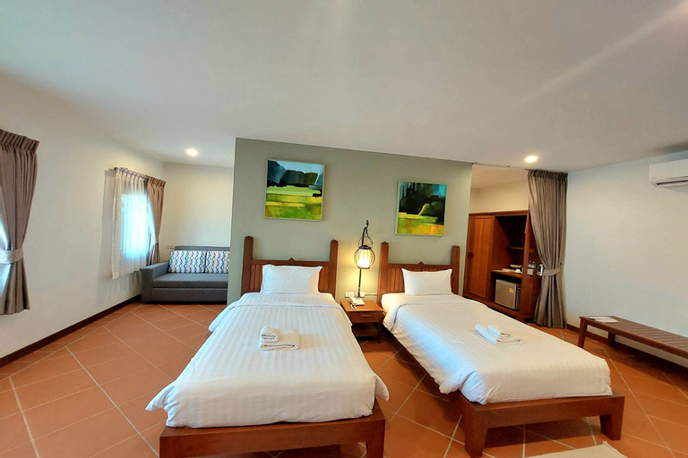 Bedroom 6