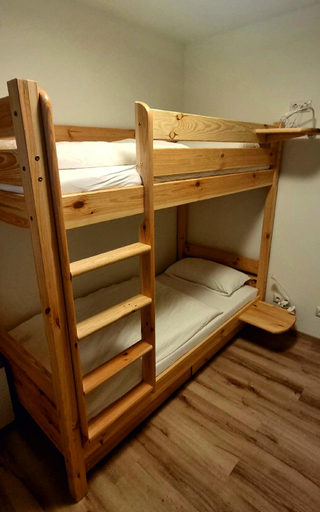 Bedroom 3, Gasthaus Goldener Stern, Miltenberg