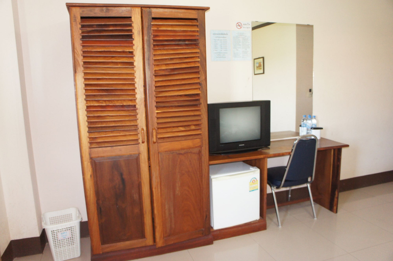 Others 5, Chaleunehoung Hotel, Vientiane