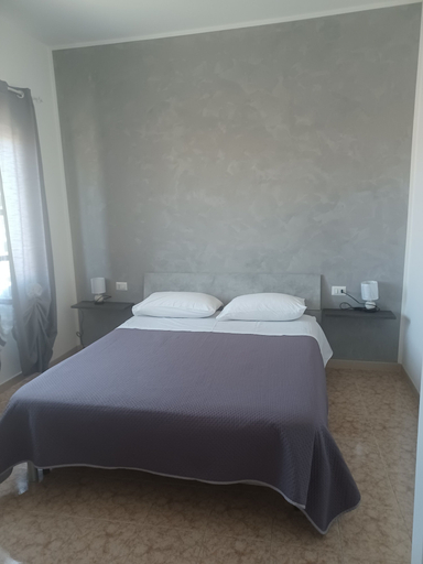 Bedroom 4, Mondo House, Rome