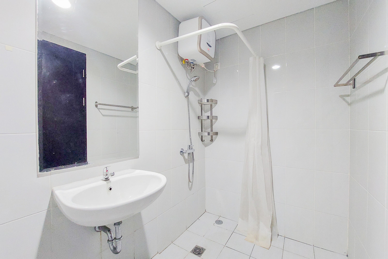 Bathroom 4