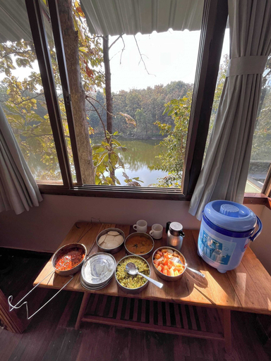 Food & Drinks 5, Rukhad Jungle Camp, Seoni