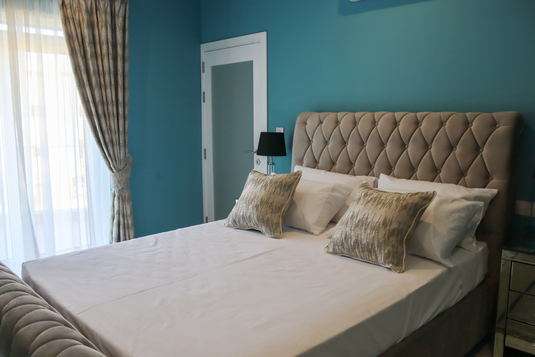 Bedroom 3, 100 Boutique Living