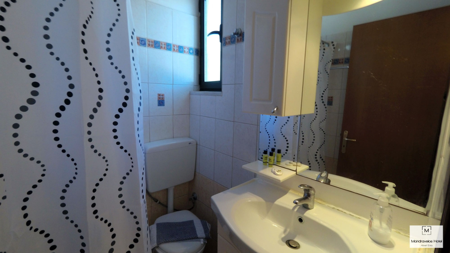 Bathroom, Aliveri Residence Apartments, Central Greece