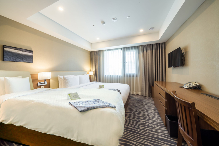 Bedroom 28