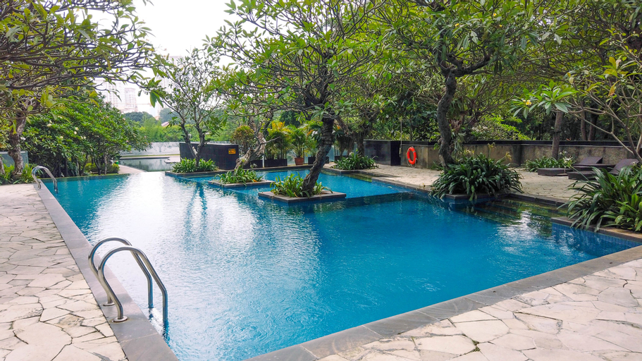 Sport & Beauty 3, Gorgeous and Homey 2BR Essence Dharmawangsa Apartment By Travelio, South Jakarta