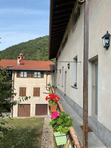 Exterior & Views 2, B&B La Corte del Segrino, Como