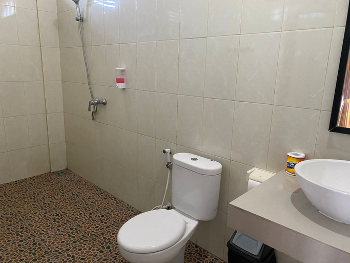 Bathroom 5, Bima Homestay Lembongan, Klungkung