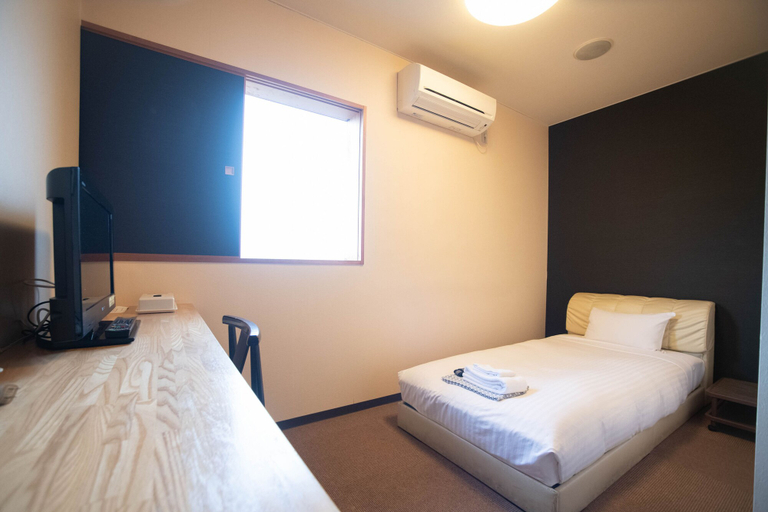 Bedroom 2, Hotel Amamiyakan, Hakodate