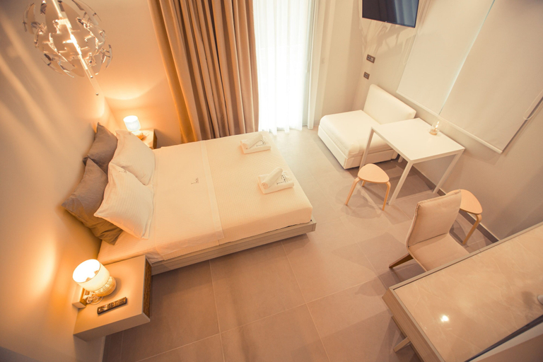 Bedroom 2, IO Luxury Pool & Hot Tub Suites, Epirus